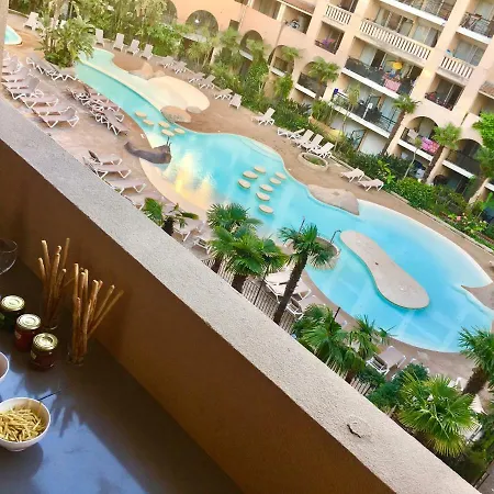 Pool & *